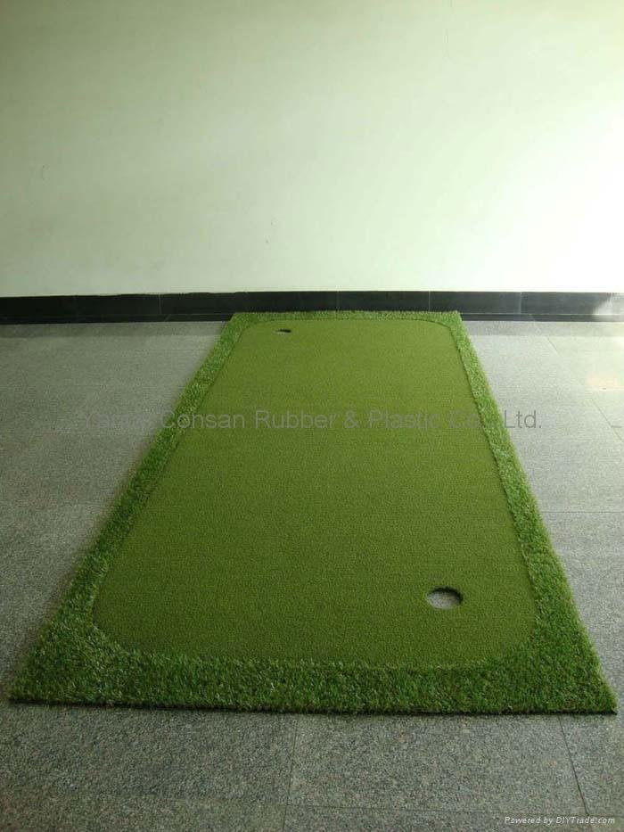 Portble putting green