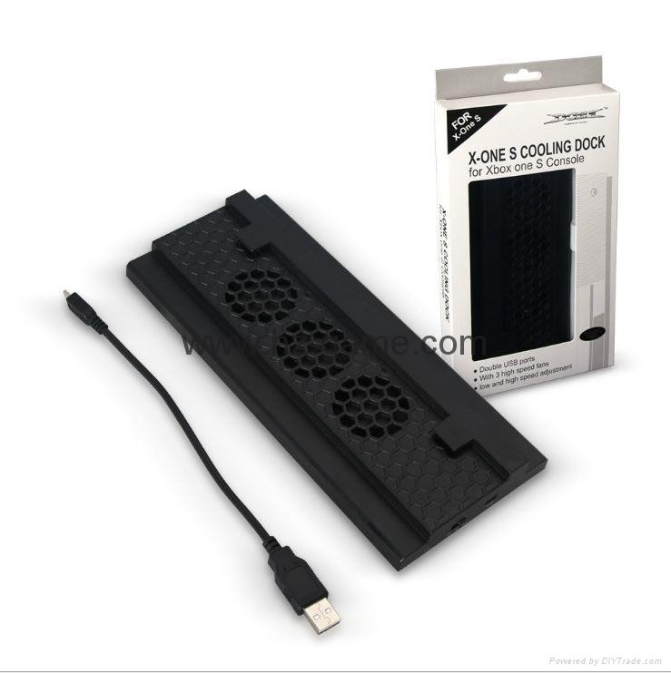 Cooling Fan Host Vertical Bracket Stand 2-USB Hub Charging Dock 4Joystick Caps 1