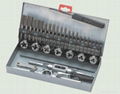 32pcs DIN 352 High speed steel Metric  Tap and die set