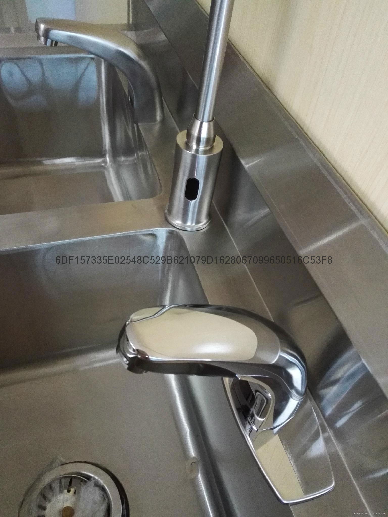 Induction faucet in operation room 2