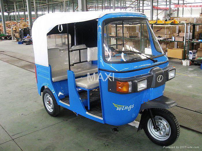 kawasaki bajaj tricycle