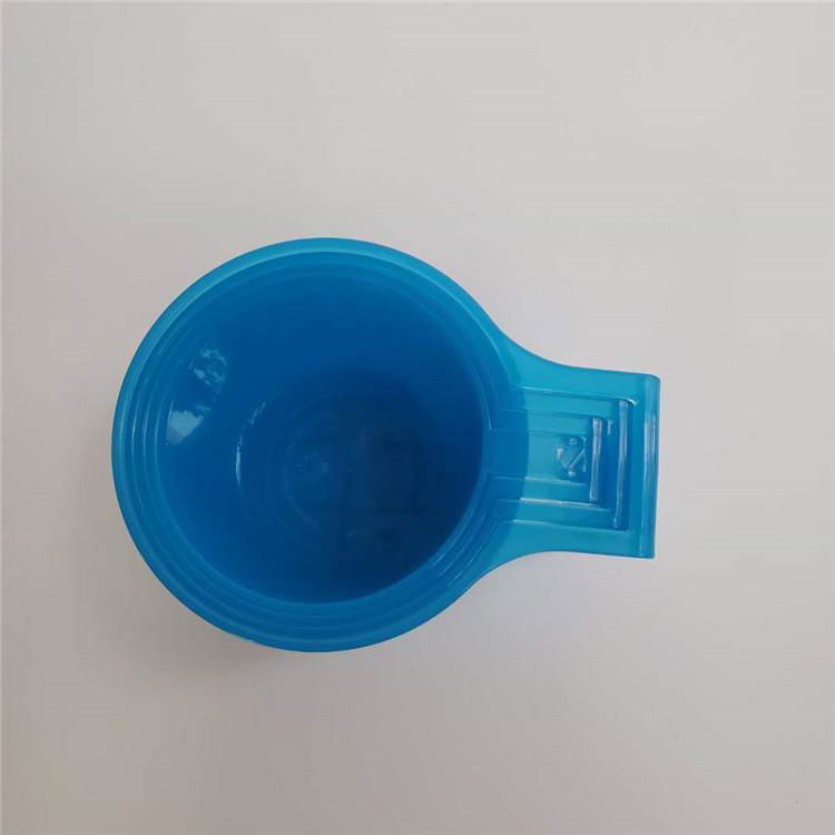 注塑透明塑料量杯模具制造 5