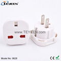 UK  to  US/AUS  Plug  Adapter    (9628) 1