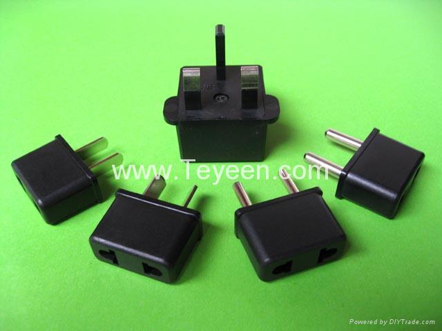 Travel Adapters  (DY-5155) 2