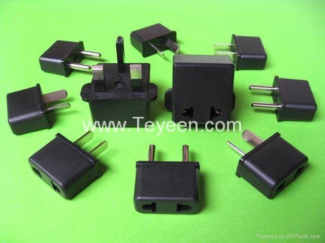 Travel Adapters  (DY-5155) 3