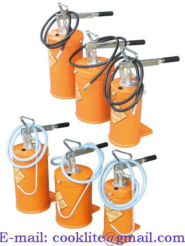 Portable hand-operated oil dispenser / Lever grease bucket pump