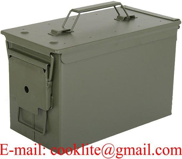 Boîte de rangement munitions métallique  4