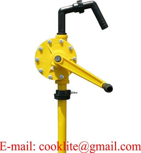 Pompka rotacyjna pompa ręczna ze aluminiowa do paliw i oleju na korbę  4
