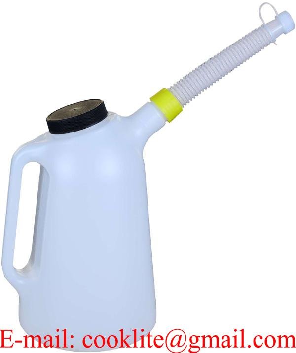 Oljemått/Påfyllningskanna 3 liter med utlopp, polyetylenbehållare