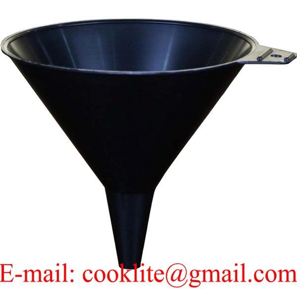64 Ounce Chemical-resistant Polypropylene Utility Funnel