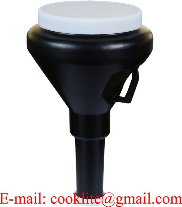1 1/3 Pint Black Double Capped PE Plastic Funnel