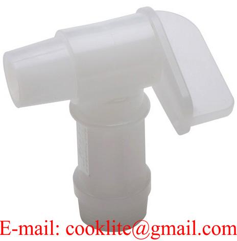 3/4" BSP Thread Polyethylene Barrel Faucet  2