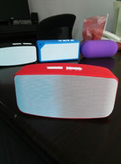 PORTABLE SPEAKER;