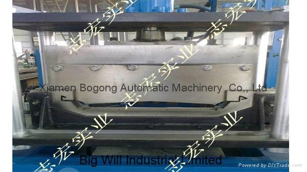 YX51-820 Joint Hidden Roof Sheet Roll Forming Machine 4