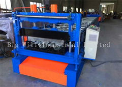 Chinese Closed Floor Deck Roll Forming