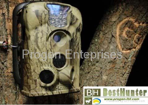 12MP Digital Infra-red function hunting camera -Stealth Cam 