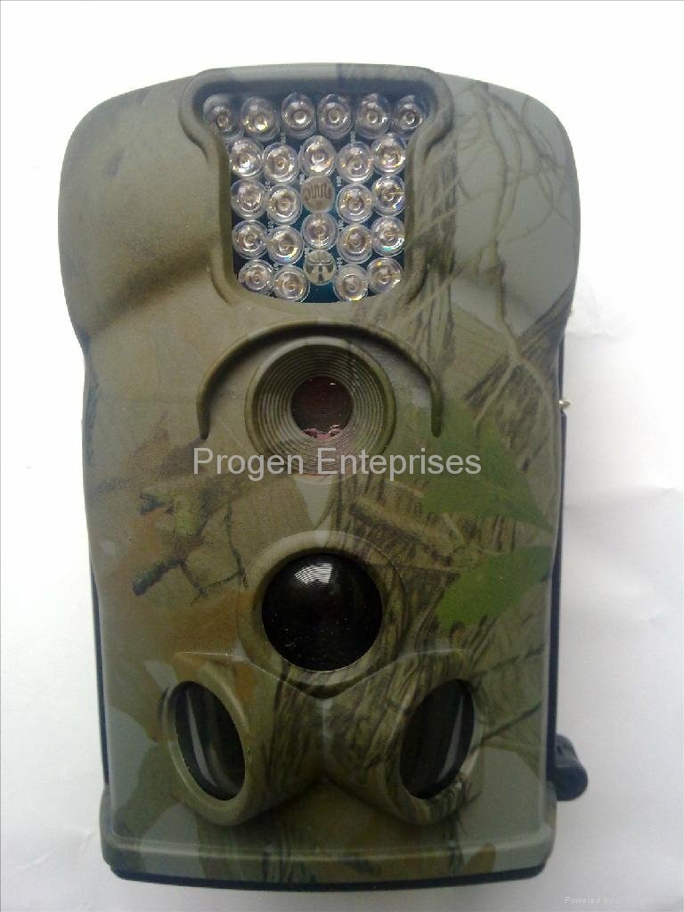 12MP MMS/EMAIL Hunting Cameras Low Glow flash