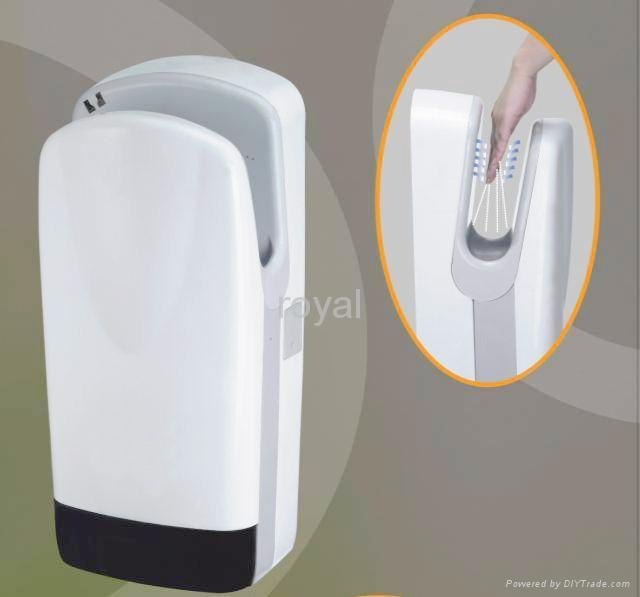 Automatic high speed hand dryer