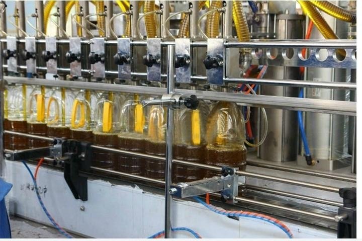 Linear type lube oil bottling equipment 