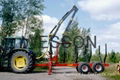 timber tailer with crane