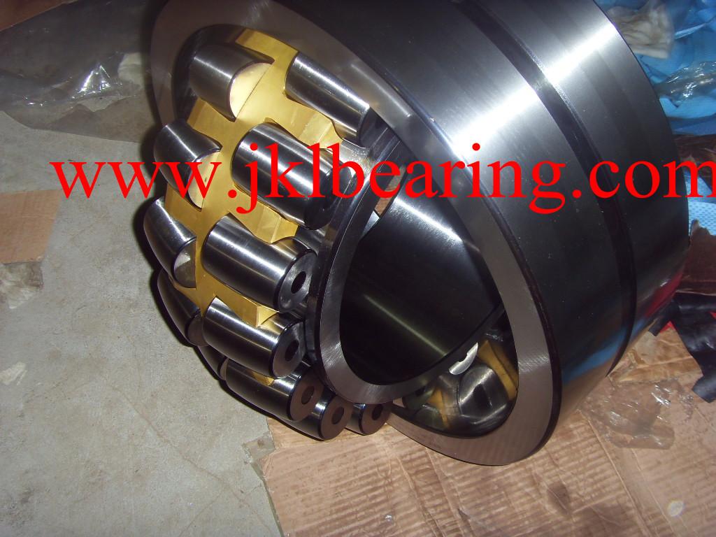 SKF    23284CA/W33    Spherical Roller Bearing  4