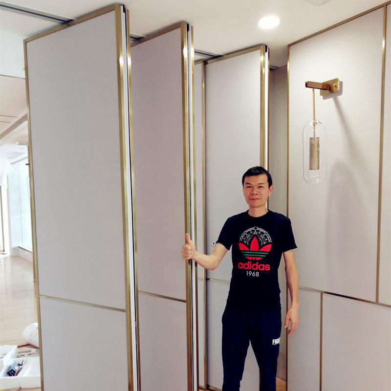 Guangdong Foshan Factory Direct Move Partition Hotel Movable Partition 3