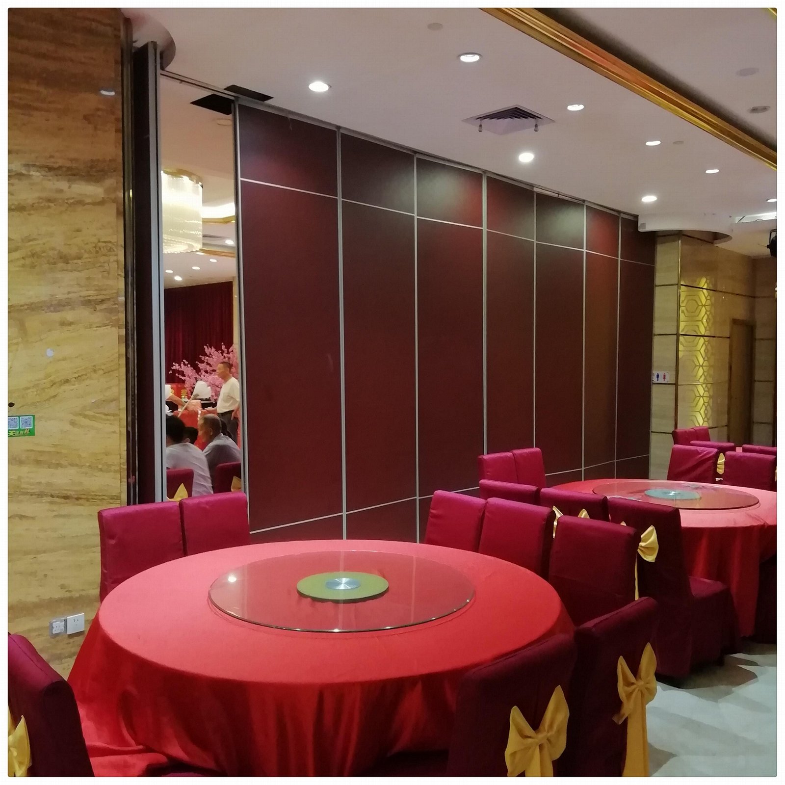 Factory Direct Sales Hotel Movable partition 3