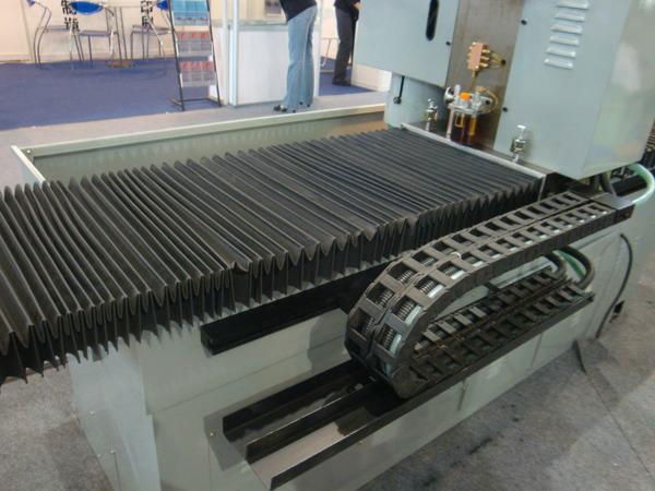 Crusher blade grinder 5