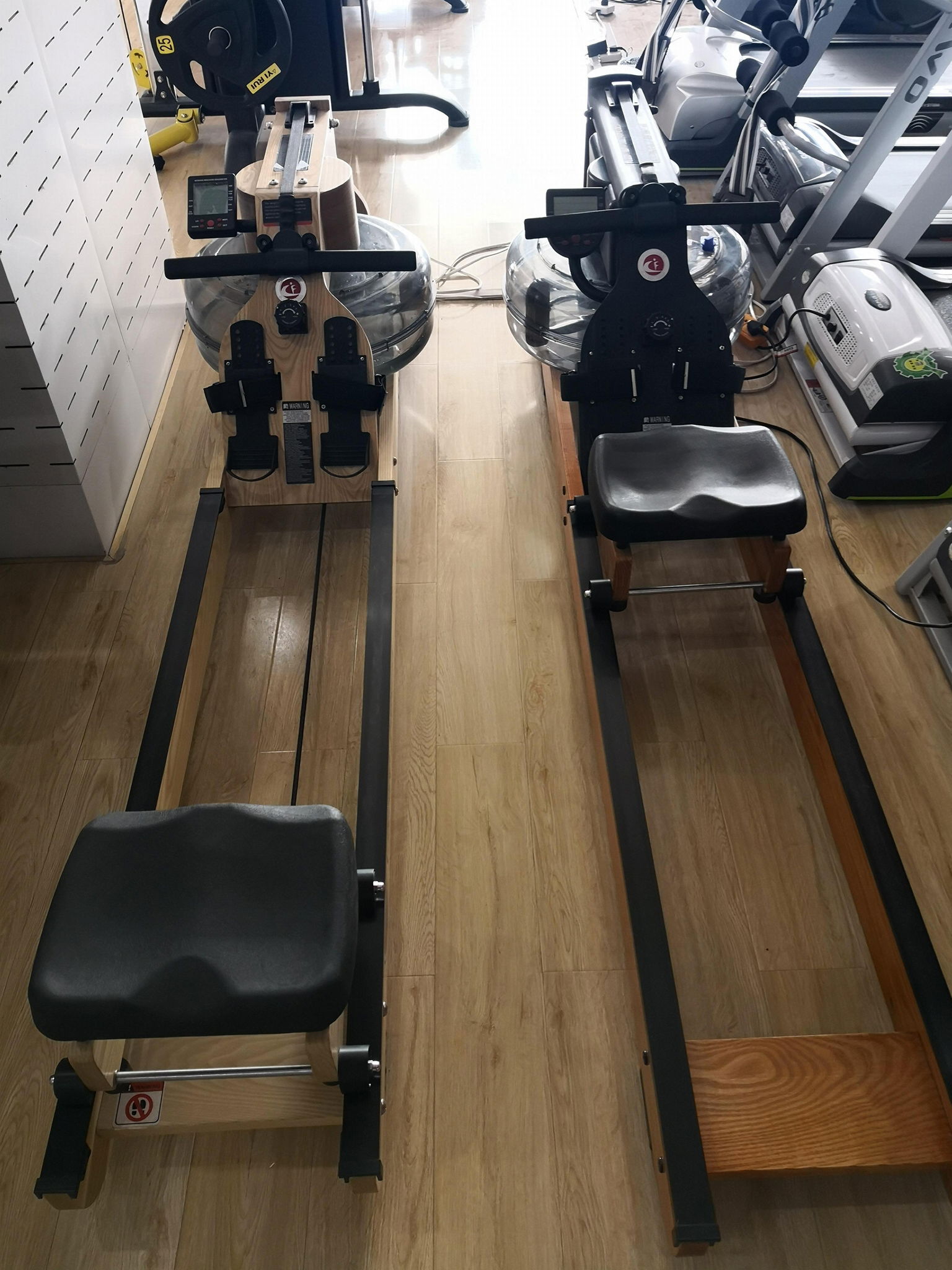 ROWING MACHINES 1