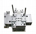 Plastic injection mould 1