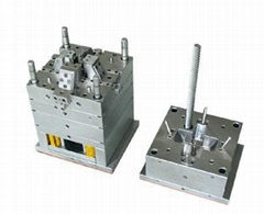 Plastic injection mould