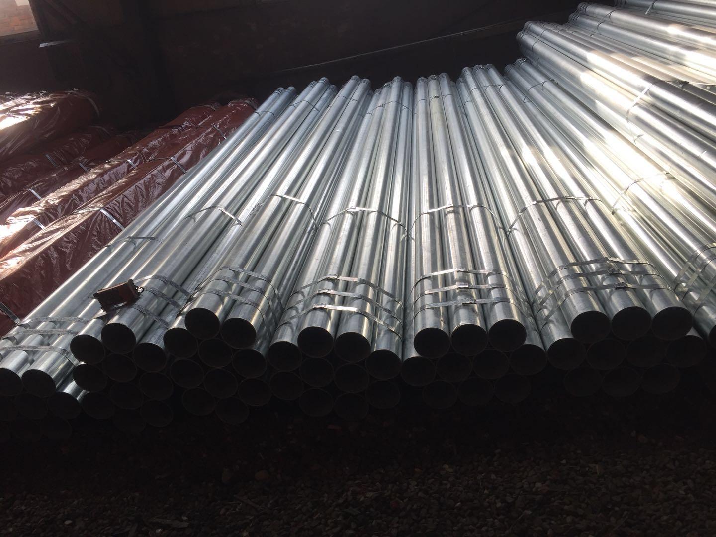 hot dipped galvanized pipe 5