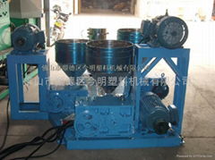 Three-tier co-extruded extruder