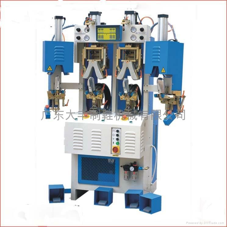 two cold two hot backpart molding machine