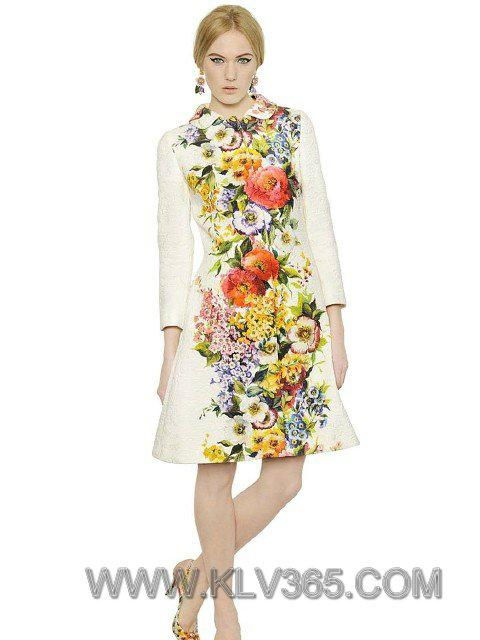 Wholesale Designer Women Clothes Fashion Winter Autumn Embroidred Coat  2