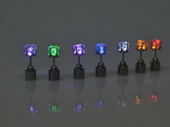 2014 China Factory Wholesale Anti-Inflammatory Charming light up LED Earrings