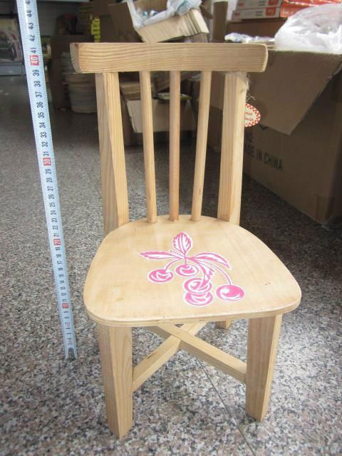 Solid wood chair in stock, supplying various kinds of stocklots