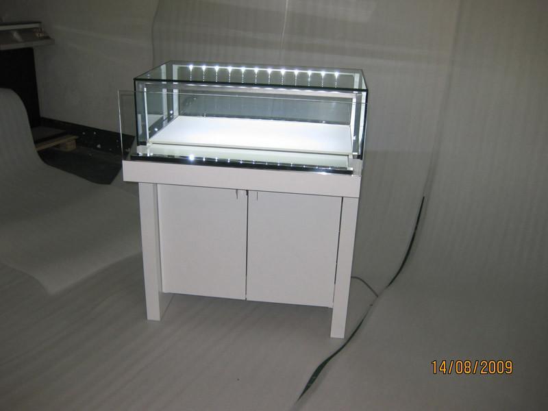 Manufacture jewellery display showcase with LED lighting for jewelry store  3