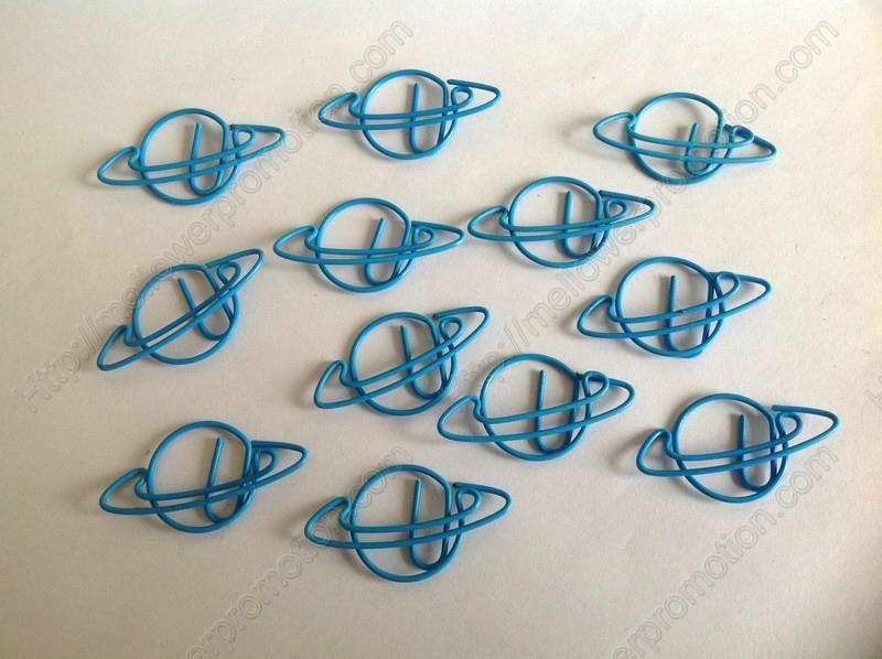 Fun planet shaped paper clips 4