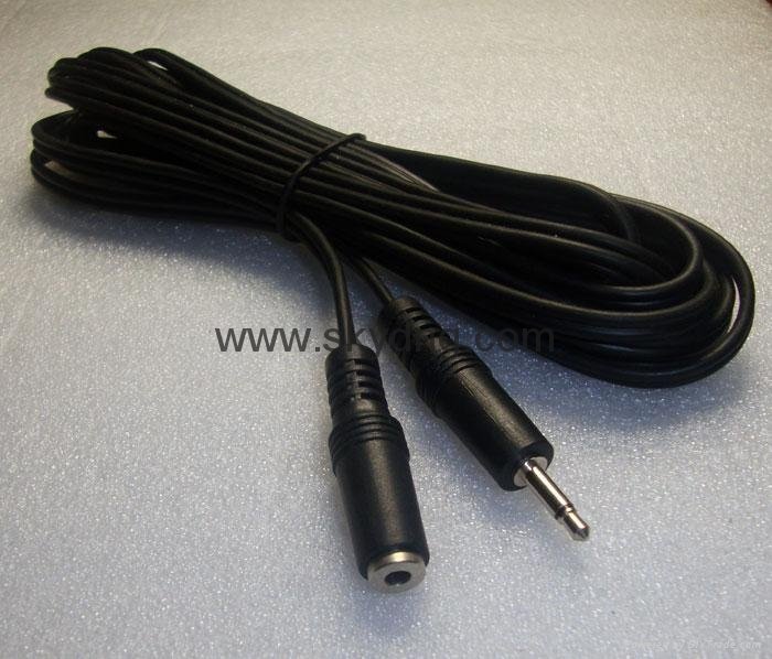 3.5mm Audio Cable 2