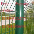 wire mesh fence 