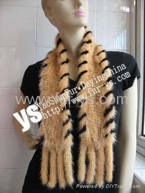  Fur Knitted Scarf  2