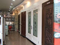 临安新世界门业装潢店