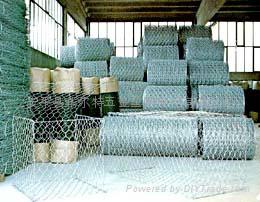 专业高上锌量10%高尔凡 PVC 石笼河堤防护网生产厂家  5