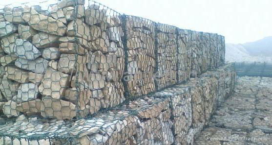 Rock netting,wire cage with rock,stone wire cage gabion,gabion walkways 5