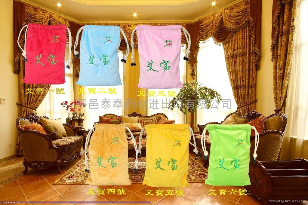 Bags of leaves treated moxibustion 5