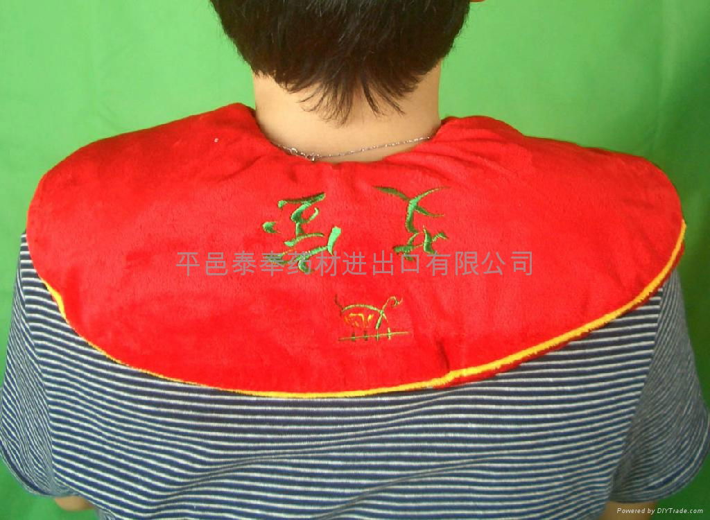 Bags of leaves treated moxibustion for Protect shoulder 5