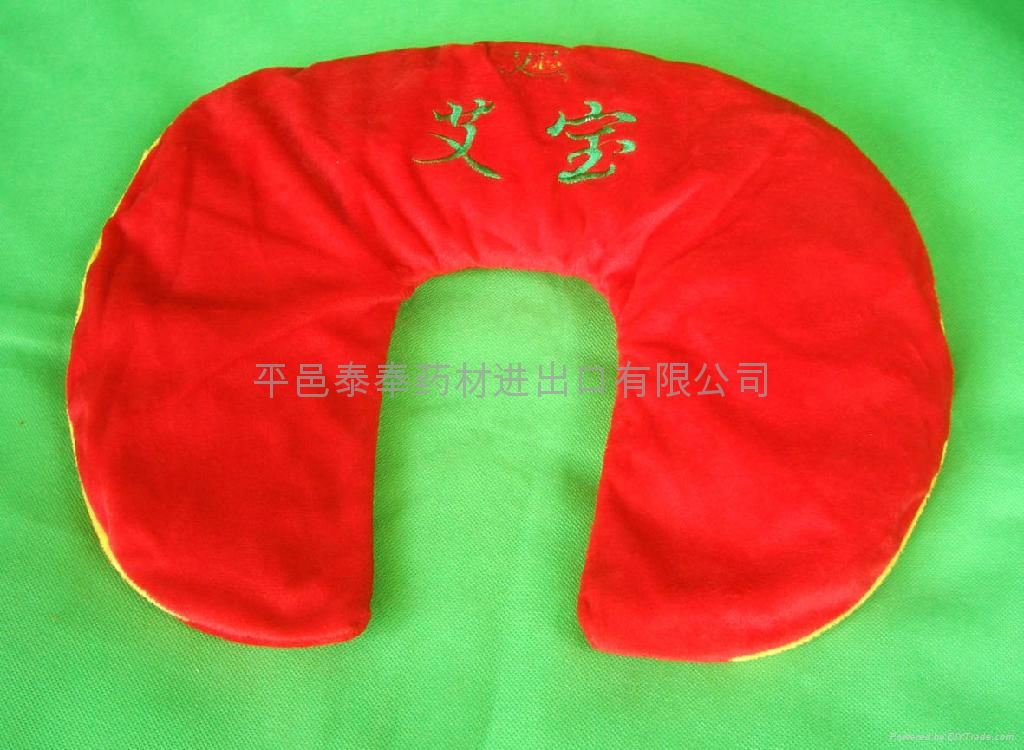 Bags of leaves treated moxibustion for Protect shoulder 4