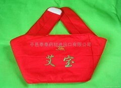 Bags of leaves treated moxibustion for Protect waist