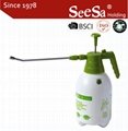 2L Garden Hand Tool Chemical Resistant Cleaning Water Mist Mini Spray Bottles
